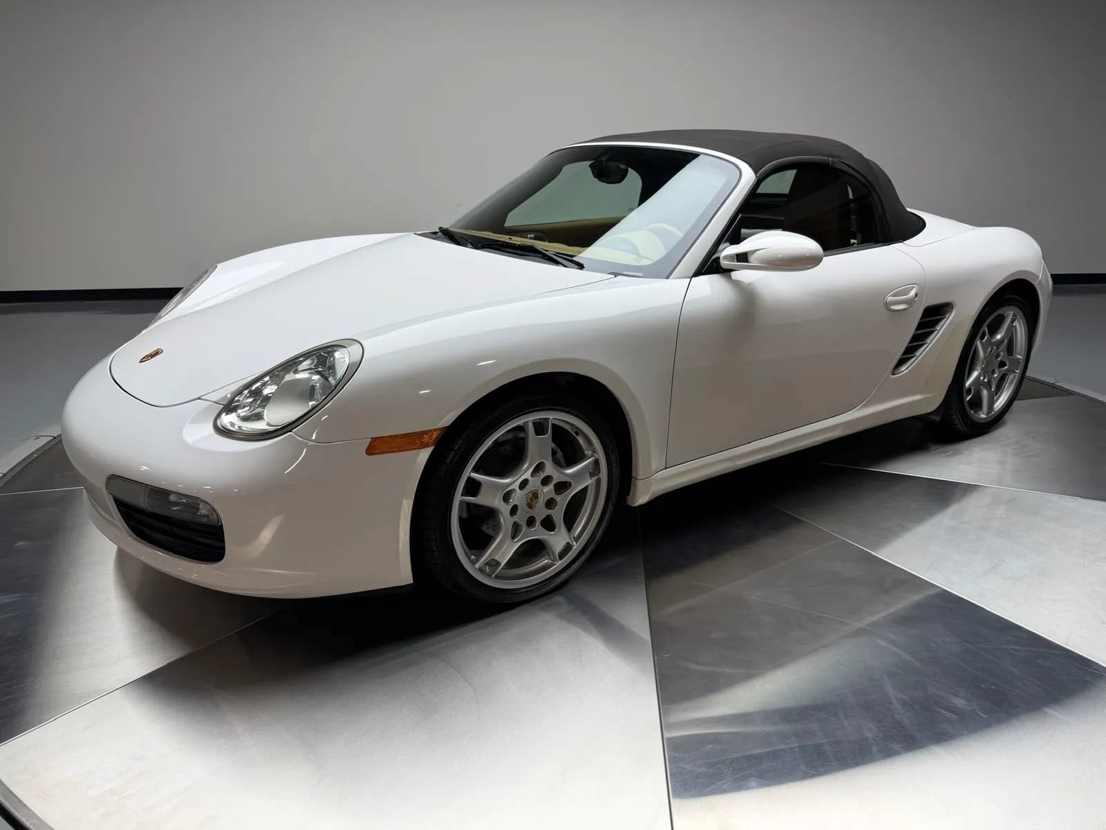 Used 2008 Porsche Boxster RWD image 33
