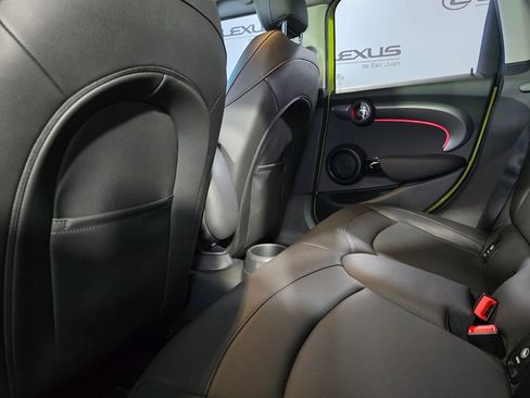 Used 2023 MINI Cooper S image 27