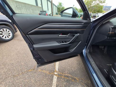 Used 2025 MAZDA CX-50 2.5 Hybrid w/ Premium Plus Pkg image 11