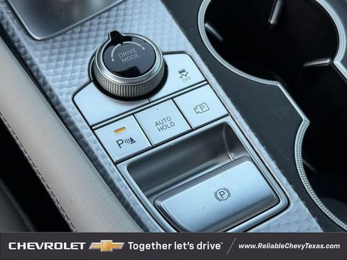 Used 2023 Genesis G70 3.3T w/ Sport Advanced Package RWD image 19