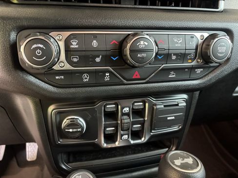 New 2026 Jeep Wrangler Unlimited Sport AWD/4WD image 16