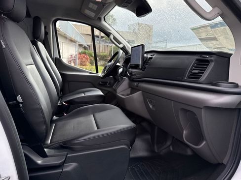 New 2026 Ford Transit 150 Low Roof RWD image 21