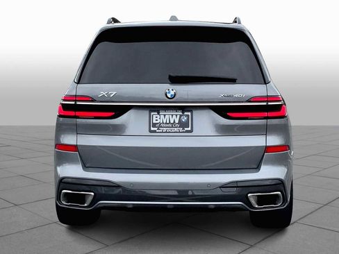 Used 2025 BMW X7 xDrive40i w/ Executive Package image 7