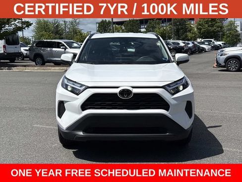 Used 2025 Toyota RAV4 XLE AWD/4WD image 6
