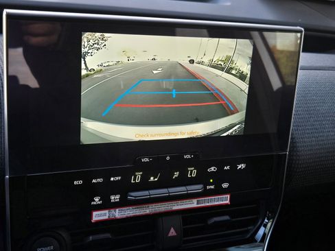 Used 2024 Toyota bZ4X Limited image 19