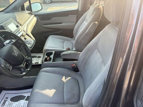 Used 2019 Honda Odyssey LX image 19