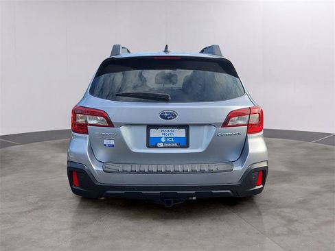 Used 2019 Subaru Outback 2.5i Limited image 4