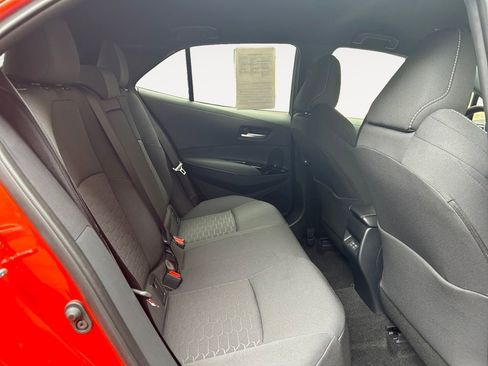 Used 2026 Toyota Corolla SE FWD image 23