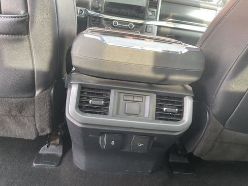 Used 2022 Ford F150 Lariat w/ Equipment Group 502A High AWD/4WD image 29