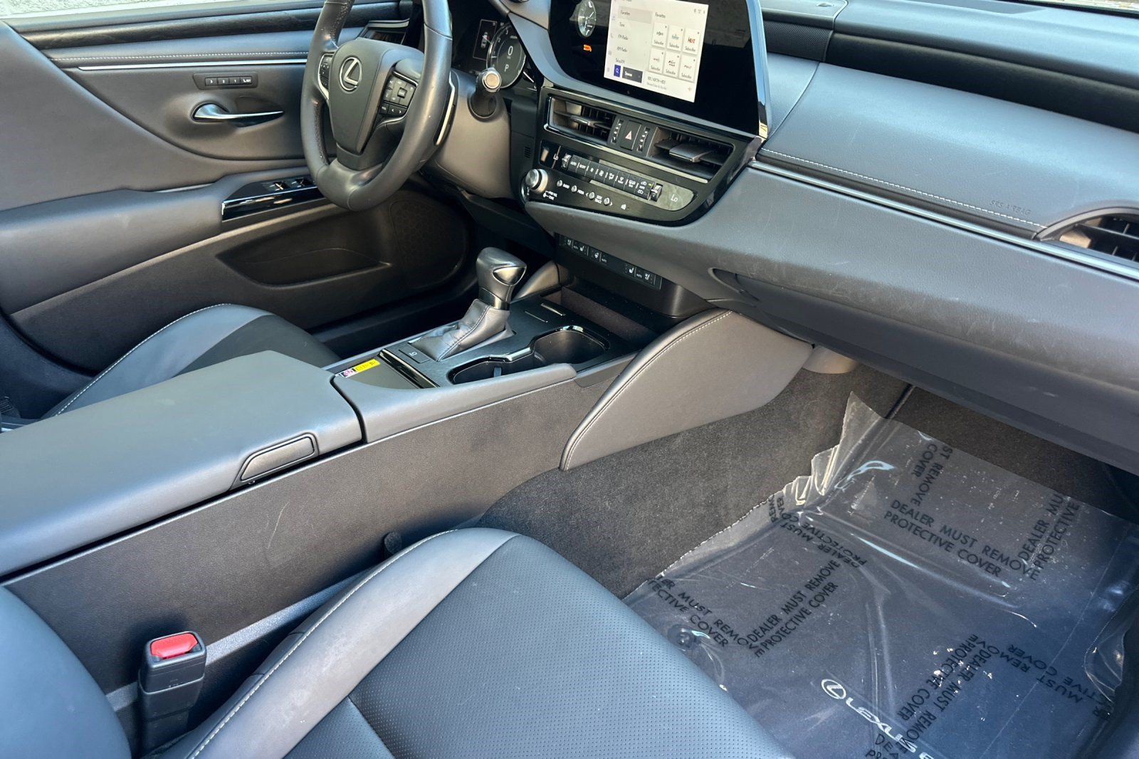 Certified 2024 Lexus ES 350 w/ Premium Package FWD image 32