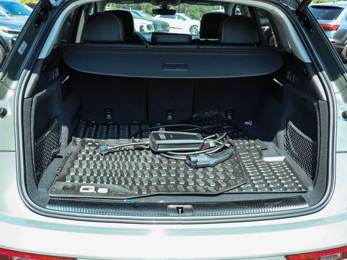 Used 2025 Audi Q5 e Premium Plus w/ Premium Plus Package AWD/4WD image 24