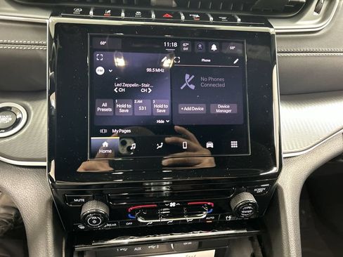 New 2026 Jeep Grand Cherokee L 4WD image 14