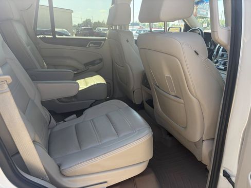 Used 2015 GMC Yukon Denali w/ Touring Package AWD/4WD image 10