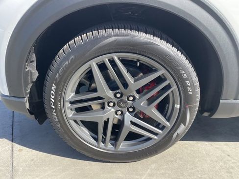 New 2025 Ford Explorer ST-Line w/ Premium Package image 31