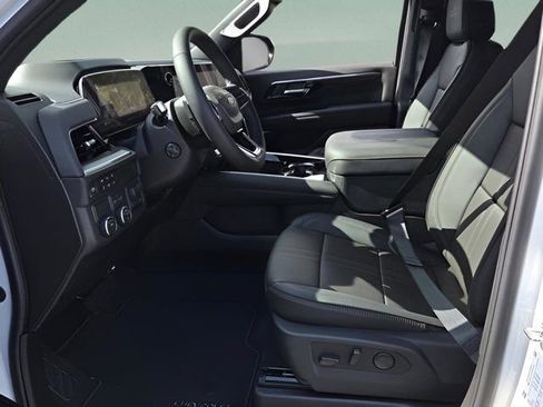 New 2026 Chevrolet Tahoe High Country w/ Sun And Tow Package RWD image 10
