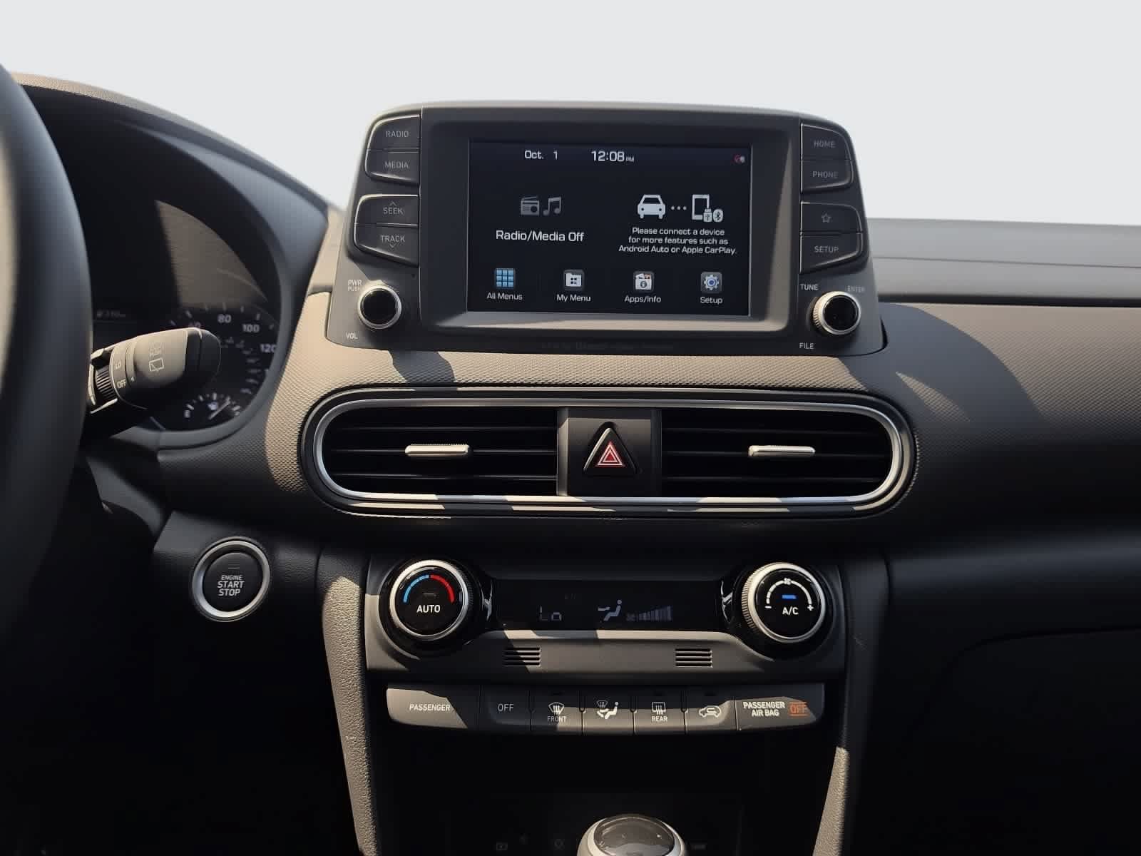 Used 2021 Hyundai Kona Limited w/ Cargo Package AWD/4WD image 18