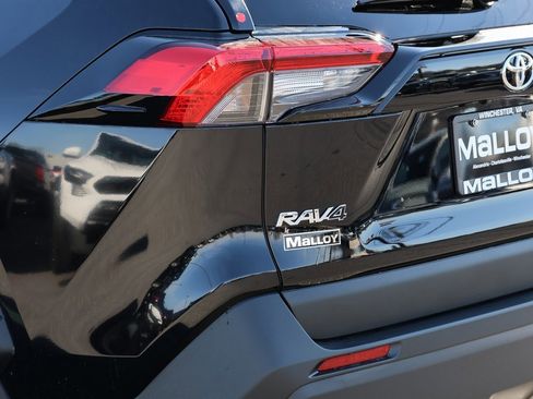 Certified 2025 Toyota RAV4 XLE image 8