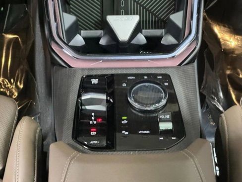 Used 2026 BMW X3 xDrive30 w/ Premium Package image 14