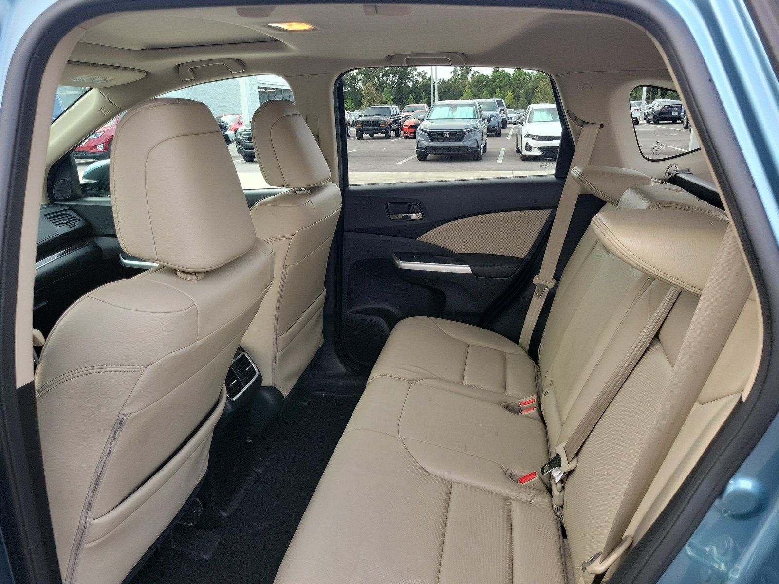 Used 2016 Honda CR-V Touring image 27