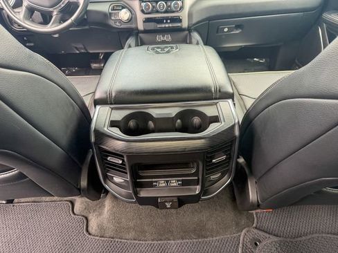 Used 2024 RAM 1500 Laramie AWD/4WD image 25