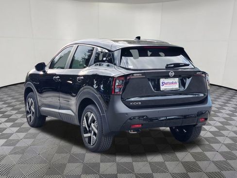 New 2026 Nissan Kicks SV image 3