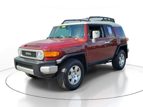 Used 2008 Toyota FJ Cruiser 4WD image 2