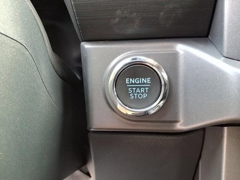 New 2026 Ford F150 XLT w/ Equipment Group 302A MID AWD/4WD image 24