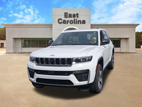 New 2026 Jeep Grand Cherokee Limited AWD/4WD image 7