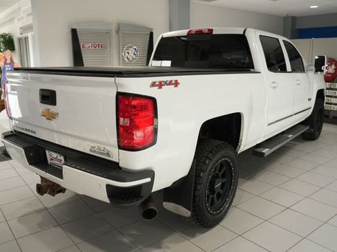Used 2015 Chevrolet Silverado 2500 High Country w/ Duramax Plus Package AWD/4WD image 6
