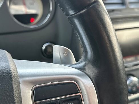 Used 2013 Dodge Challenger R/T image 35