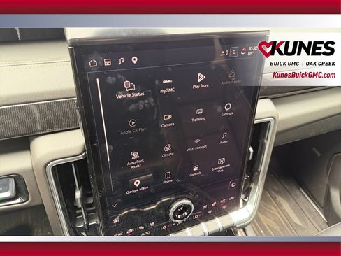 Used 2025 GMC Yukon XL Elevation w/ Elevation Premium Package AWD/4WD image 26