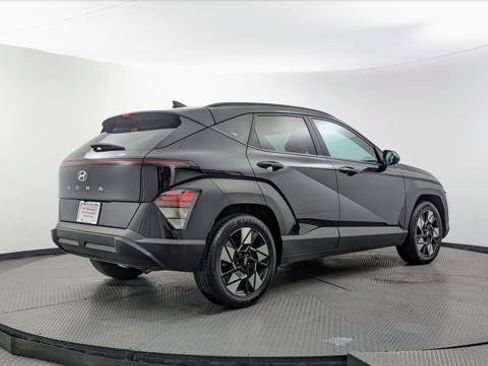 Used 2024 Hyundai Kona SEL FWD image 8