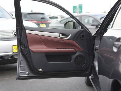 Used 2015 Lexus GS 350 w/ F Sport Package image 30