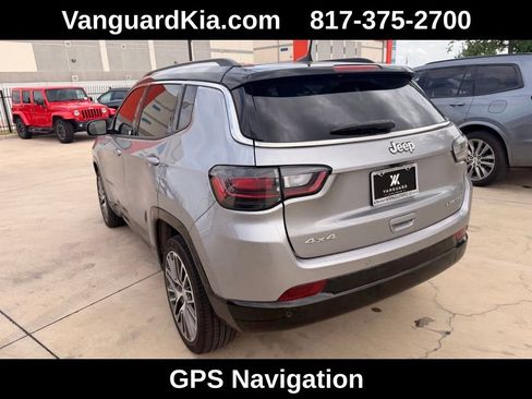 Used 2022 Jeep Compass Limited w/ Elite Group AWD/4WD image 2