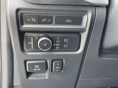 Used 2021 Ford F150 Lariat w/ Equipment Group 502A High AWD/4WD image 14