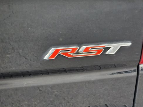 Used 2023 Chevrolet Silverado 1500 RST image 12