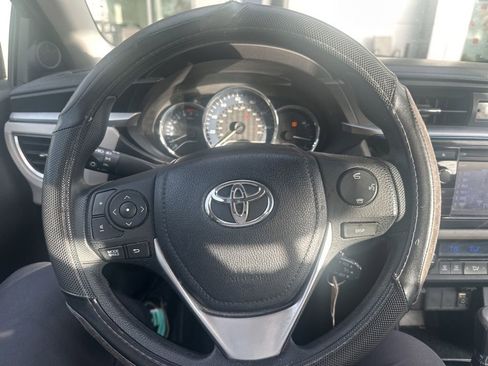 Used 2014 Toyota Corolla LE image 4
