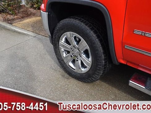Used 2018 GMC Sierra 1500 SLT w/ Suspension Package, Off-Road image 15