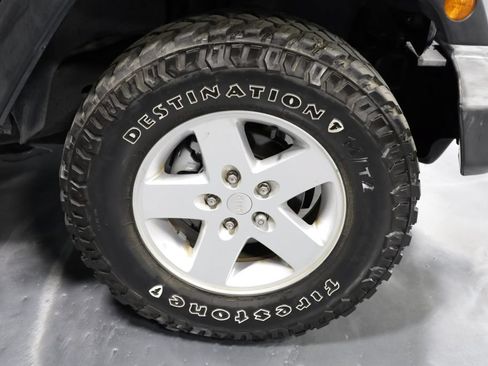 Used 2017 Jeep Wrangler Unlimited Sport w/ Quick Order Package 24S AWD/4WD image 33