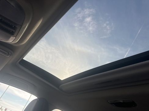 Certified 2025 Subaru Crosstrek 2.5i Limited image 19