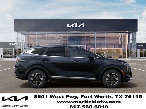 New 2026 Kia Sportage LX FWD image 7