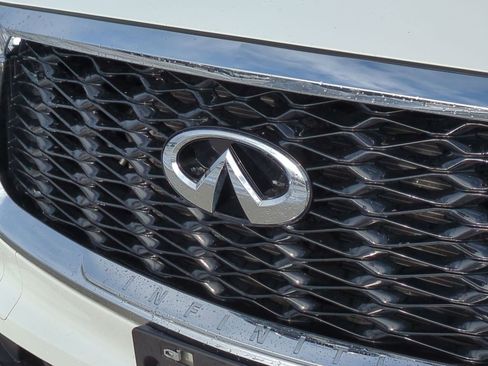 Used 2023 INFINITI QX60 Pure image 11