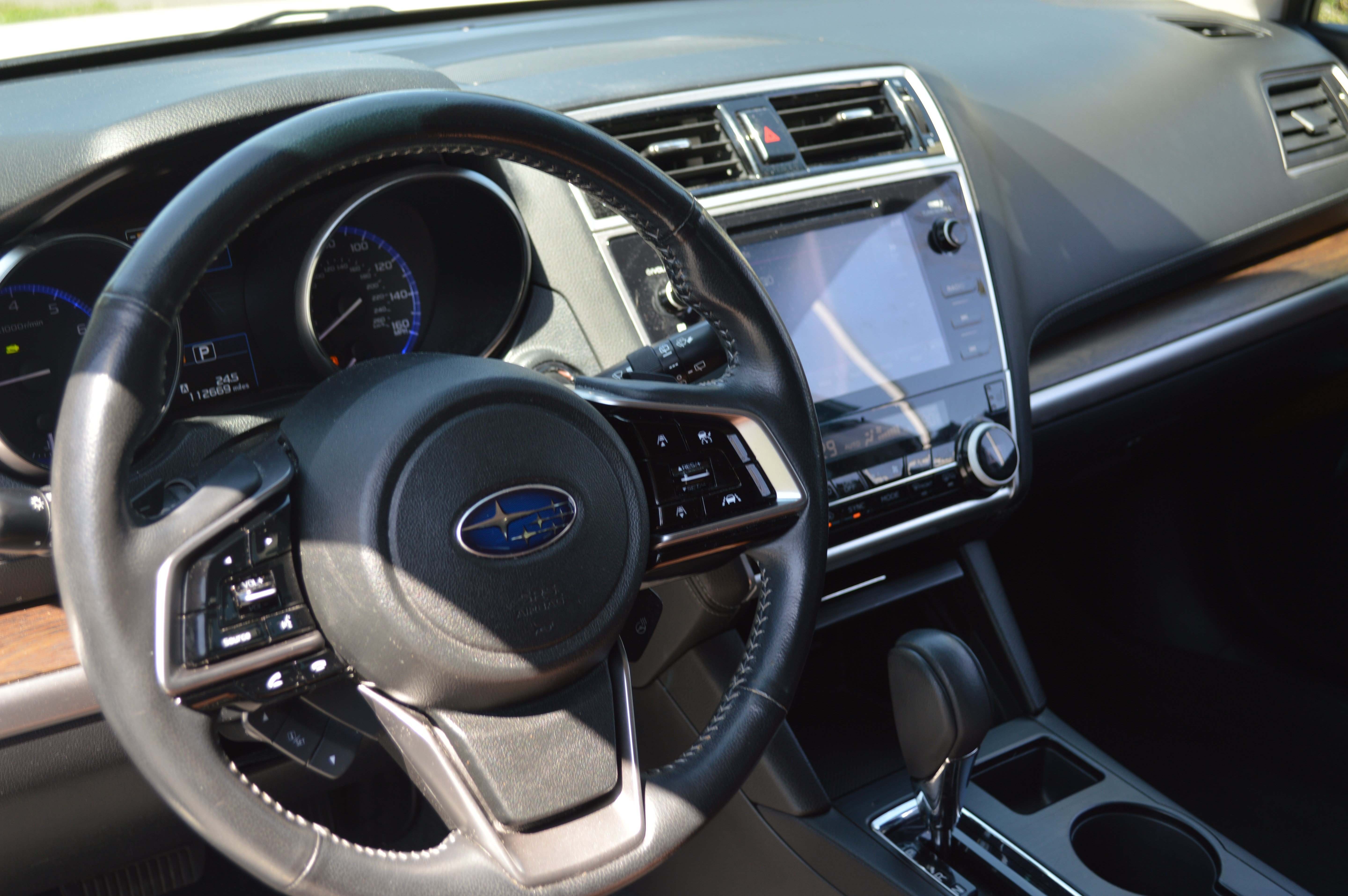 Used 2019 Subaru Outback 3.6R Touring w/ Popular Package #3A AWD/4WD image 26