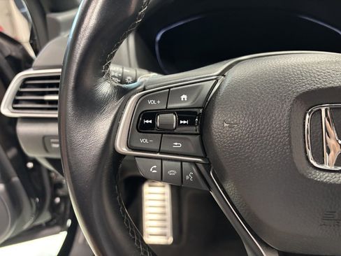 Used 2022 Honda Accord Sport image 13