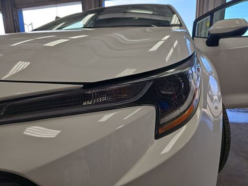 Used 2024 Toyota Corolla LE image 31