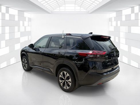 Used 2023 Nissan Rogue SV FWD image 5
