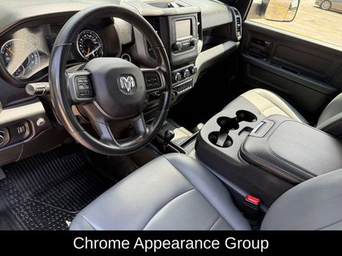 Used 2022 RAM 3500 Tradesman w/ Chrome Appearance Group AWD/4WD image 13