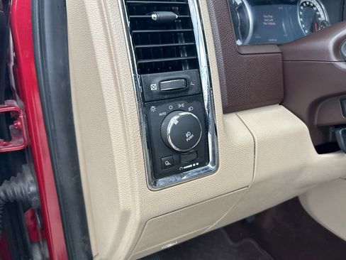 Used 2014 RAM 1500 Laramie w/ Convenience Group image 37