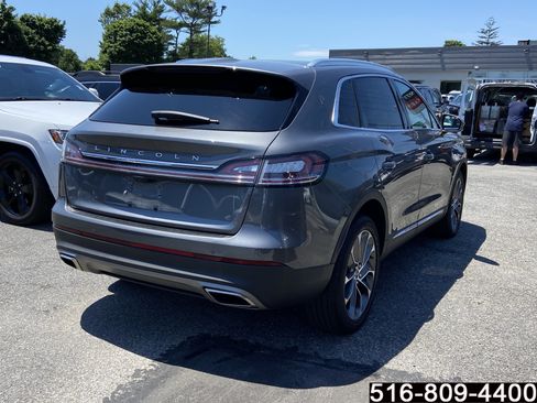 Used 2023 Lincoln Nautilus Reserve AWD/4WD image 5