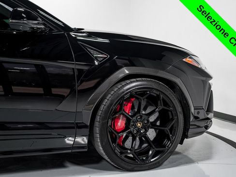 Used 2023 Lamborghini Urus Performante AWD/4WD image 54